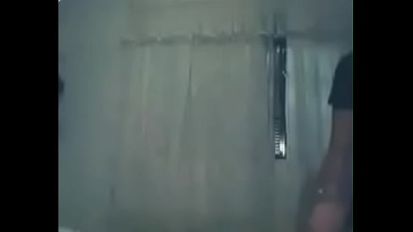 Dany Ignacio professora safada exibindo a bunda para colegas de trabalho